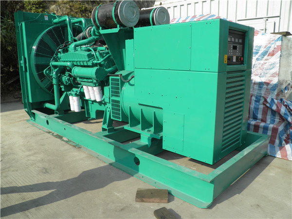 邵武发电车出租-柴油发电机散热器怎样散热