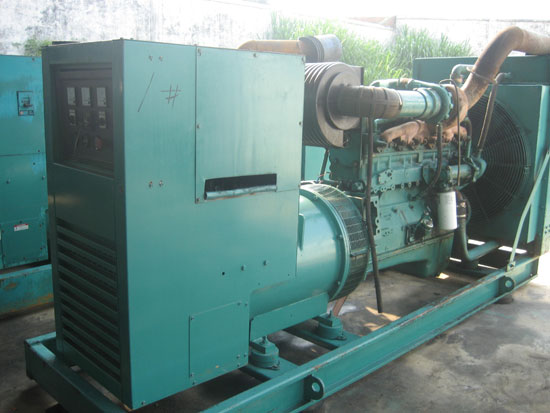 邵武租赁发电机- 发电机碳刷磨损的原因是什么