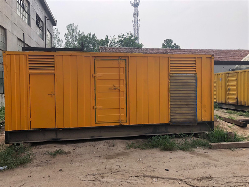 邵武柴油发电机如何判断新机油是否已经完全充满机油滤清器？