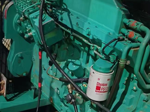 邵武如何确定新的发电机组控制系统是否与原系统兼容？