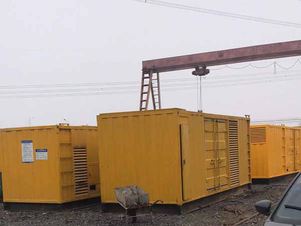 邵武100kw柴油发电机组每小时油耗？